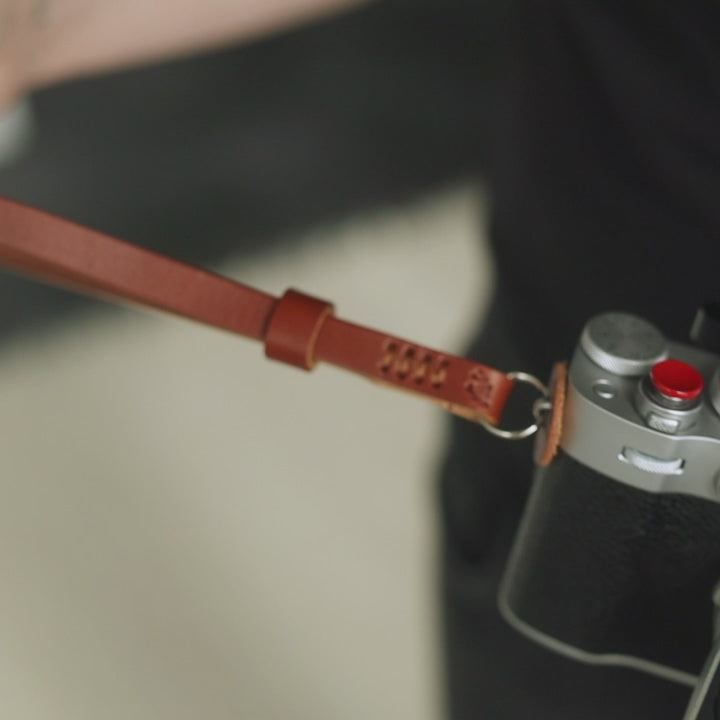 wrist camera strap, leather wrist camera strap, handcrafted leather camera strap