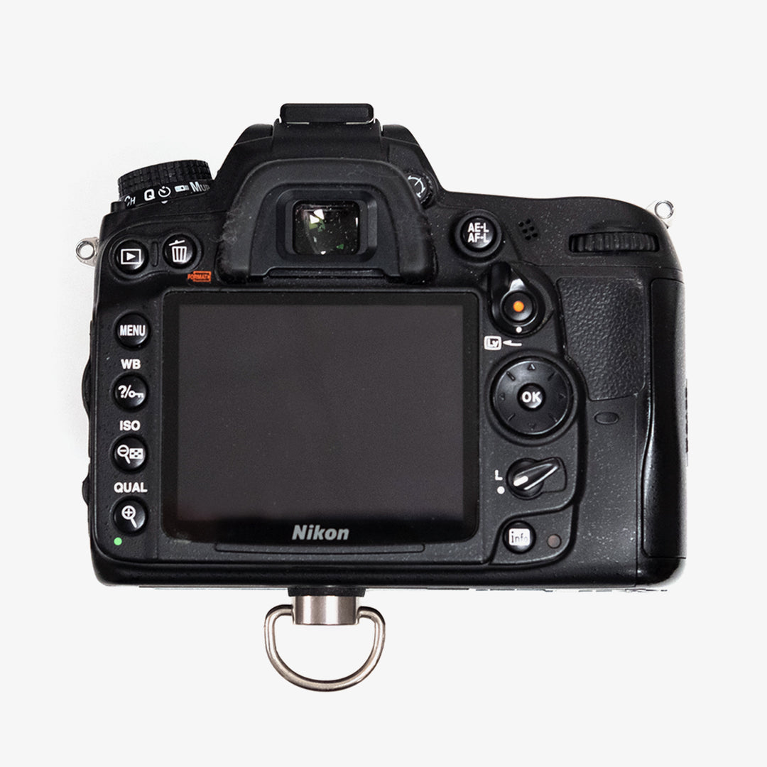 2x D-rings compatible with F22 & F16 strap