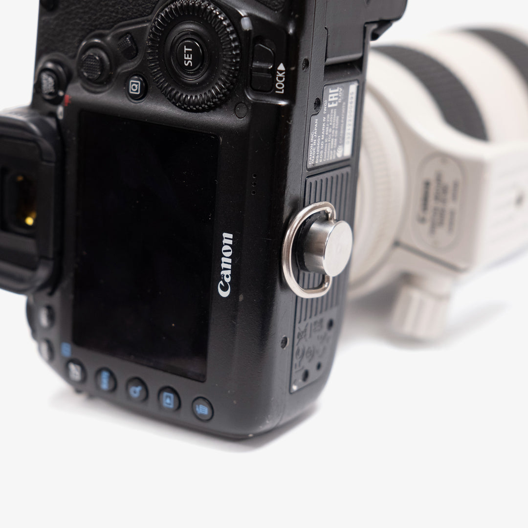 2x D-rings compatible with F22 & F16 strap